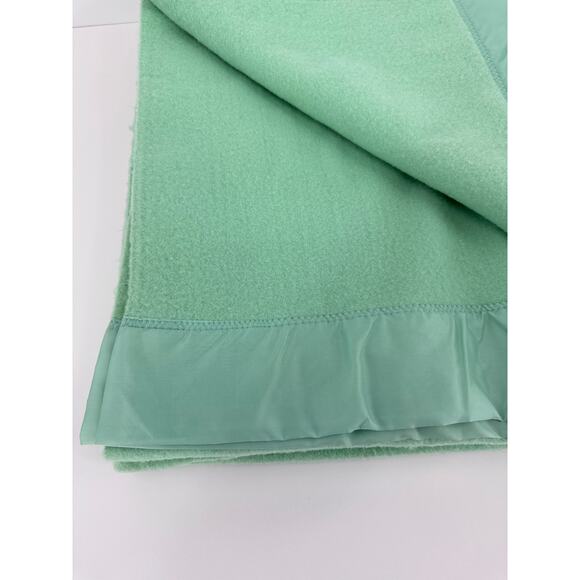 Vintage Faribo Mint Green Full Double Satin Trim 100% Wool Blanket 80" x 90" - Picture 3 of 5